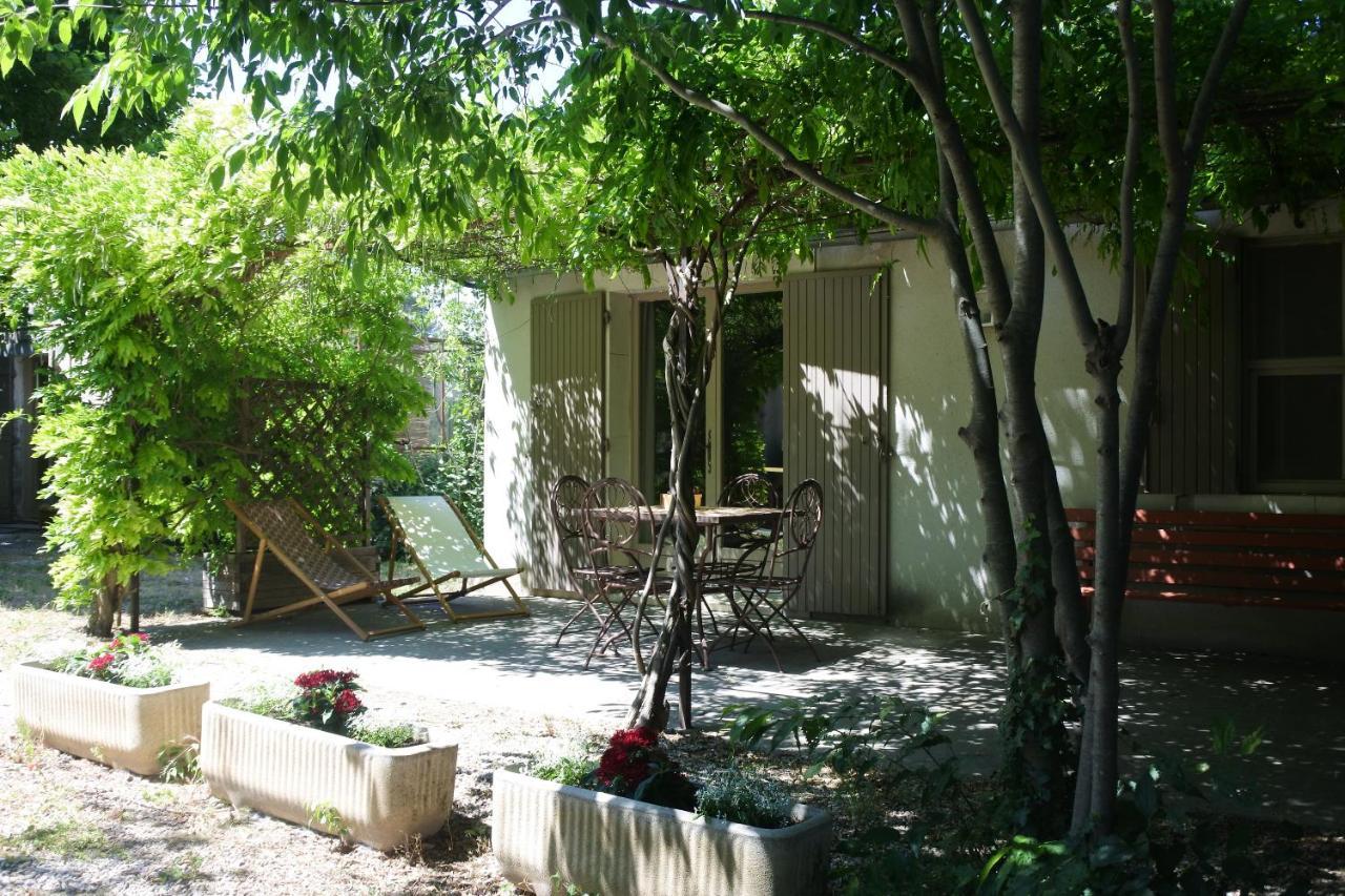 Les Mazets De Pascale Villa Saint-Remy-de-Provence Exterior photo